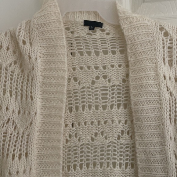 Maurices sweater - Picture 3 of 4